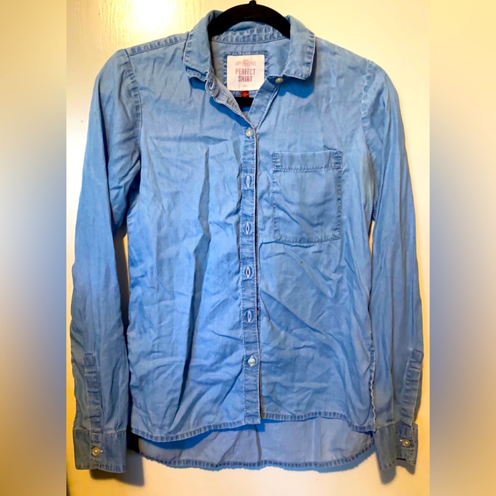 Thin “Denim” Button Down Shirt